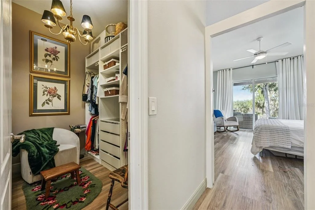 Photo of 11325 HIDDEN VALLEY LANE