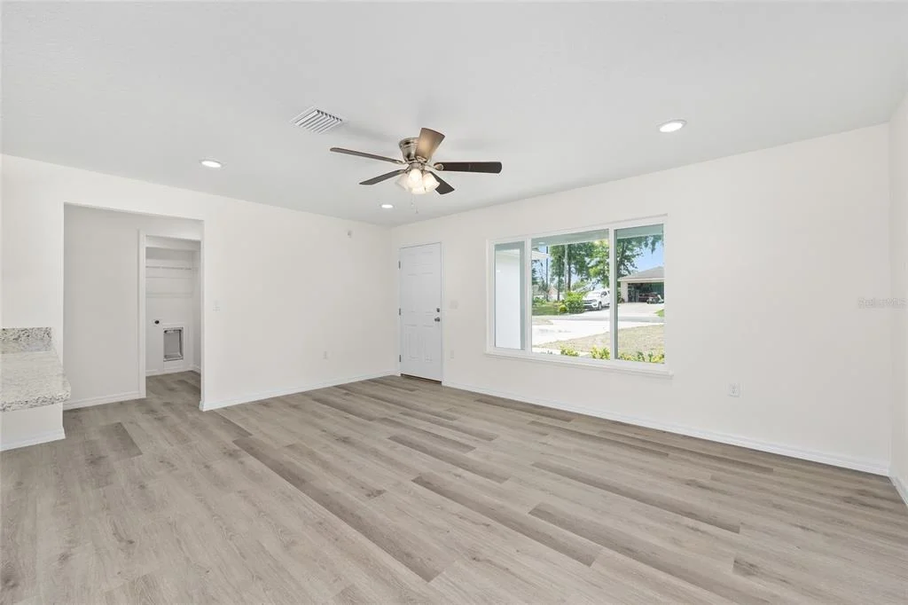 Photo of 13019 NE 7TH LOOP
