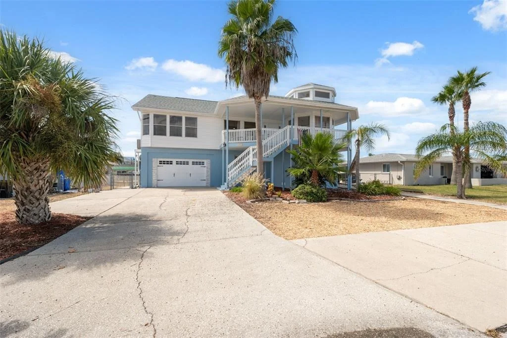Photo of 13521 STACEY DRIVE