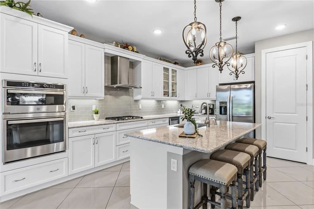 Photo of 4925 SURFSIDE CIRCLE