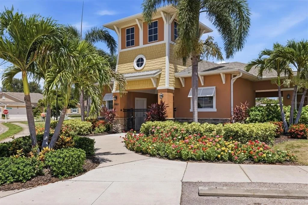 Photo of 3681 DIVOT LANE