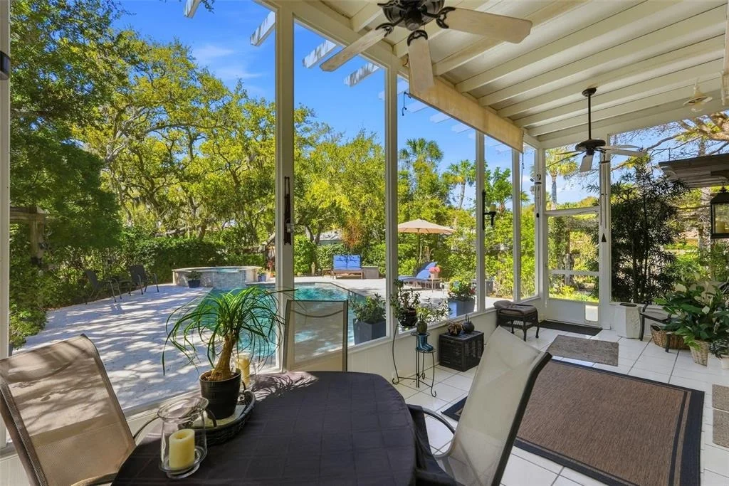 Photo of 10785 DANIELLE DRIVE