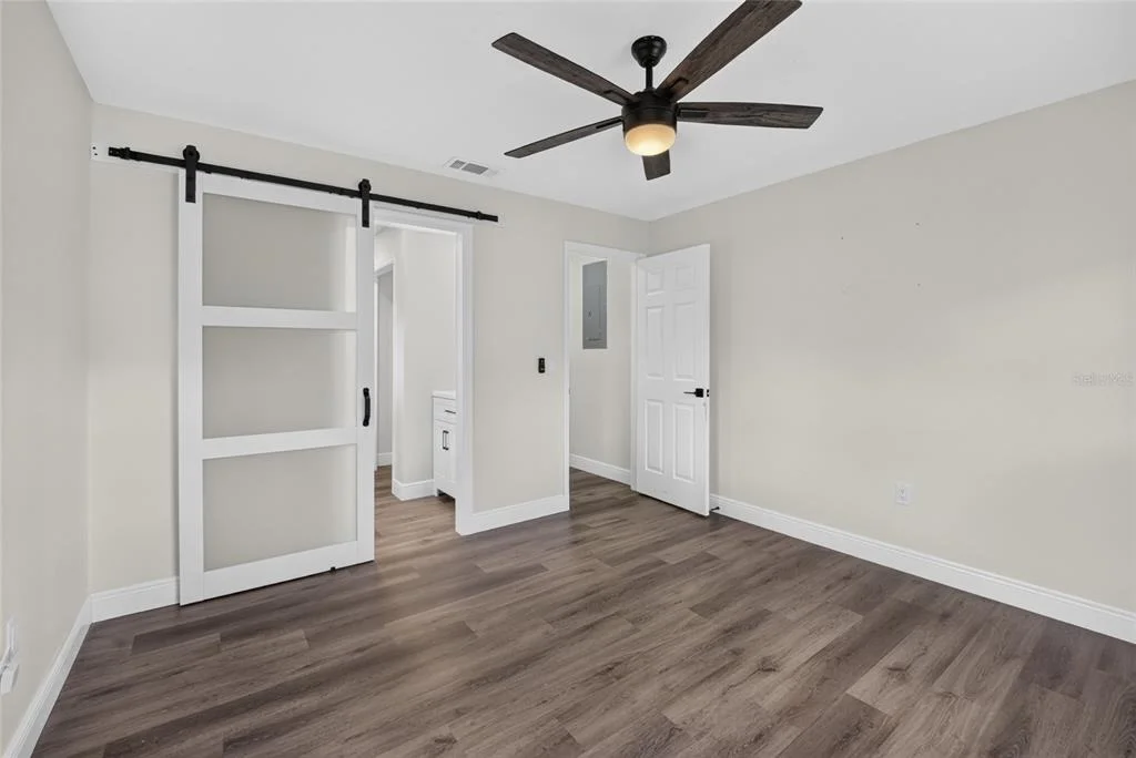 Photo of 729 SE 26TH STREET