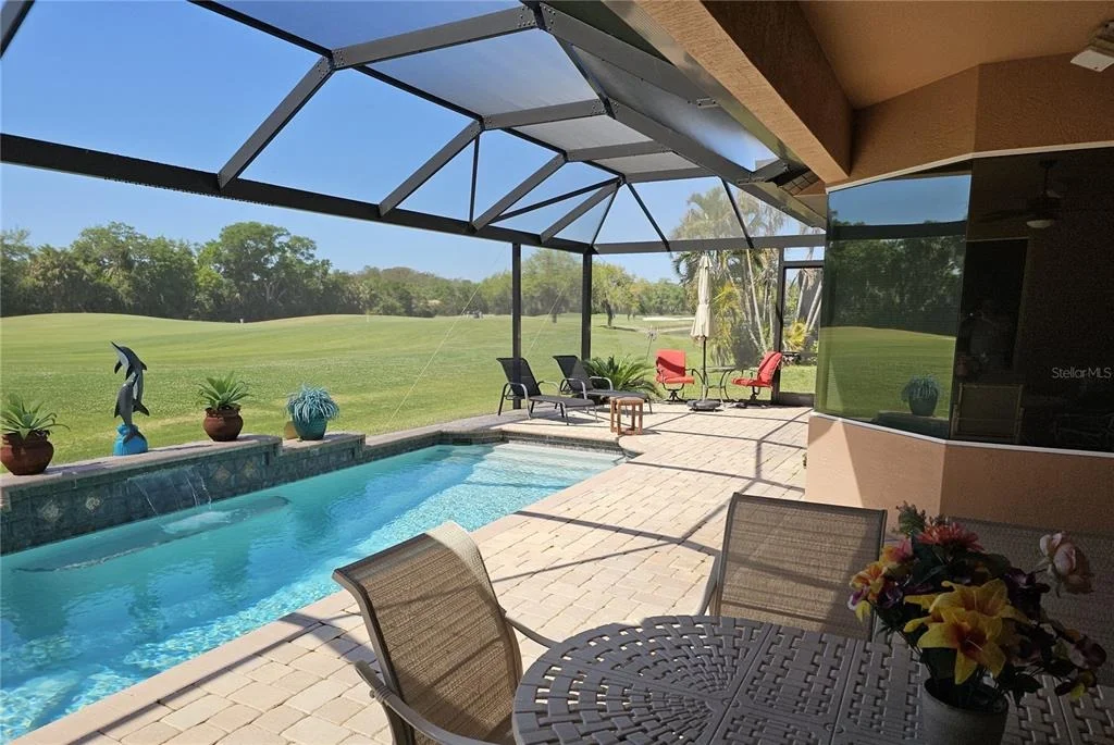 Photo of 566 PLANTERS MANOR WAY