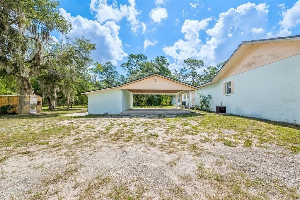 Photo of 6267 CLANCE ROAD