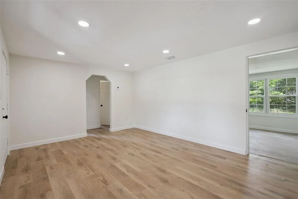 Photo of 137 LUCERNE DRIVE
