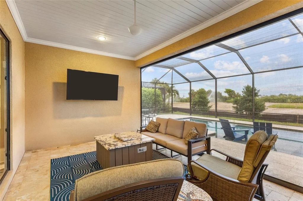 Photo of 24252 GALLBERRY DRIVE