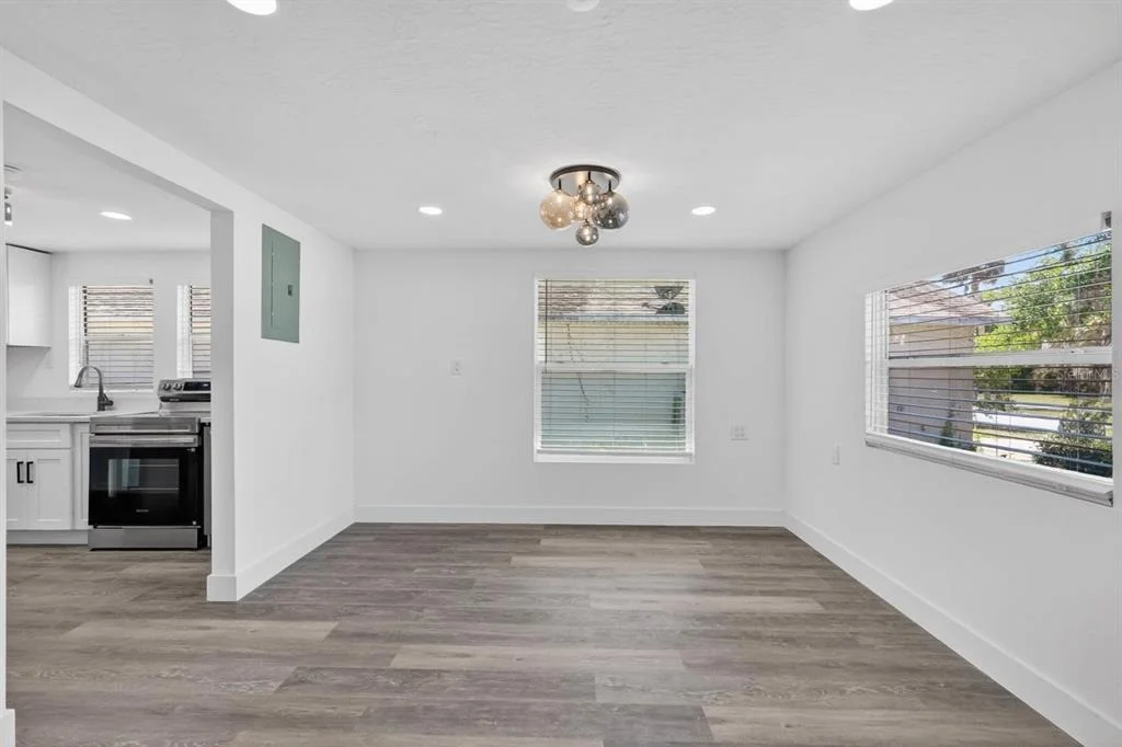 Photo of 246 WILLOW PLACE