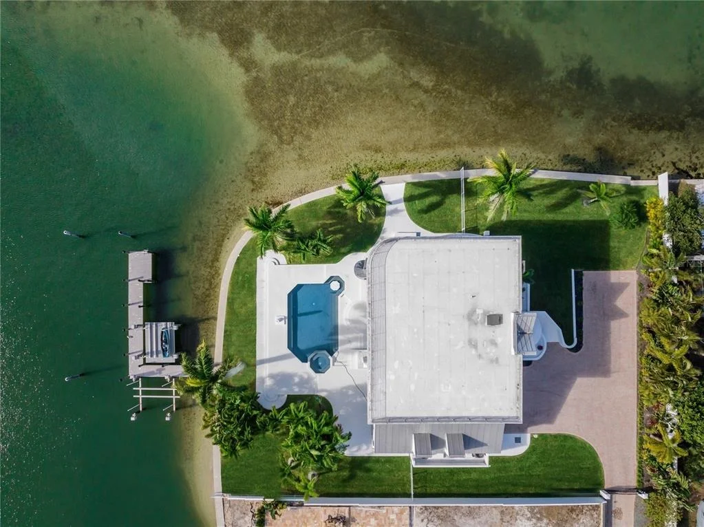 Photo of 1400 SIESTA DRIVE
