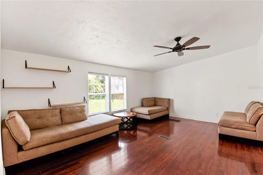Photo of 5005 SPIRAL WAY