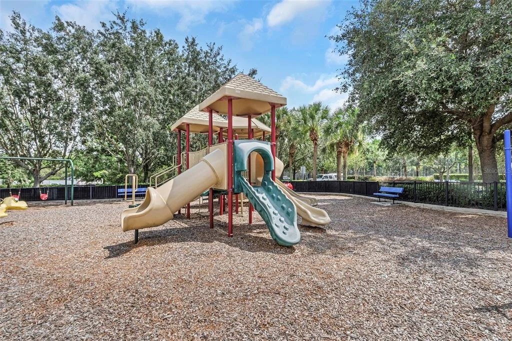 Photo of 14818 EDGEMERE DRIVE
