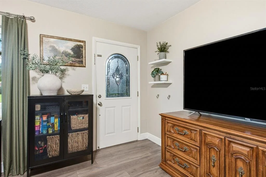 Photo of 613 IMPERIAL DRIVE