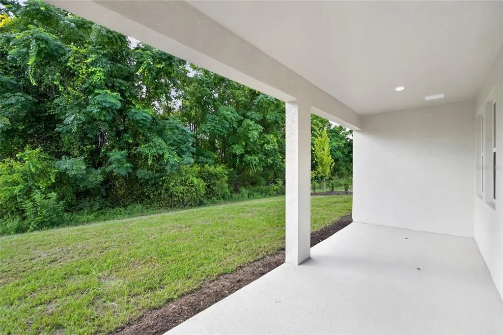 Photo of 1634 CANE BAMBOO DRIVE