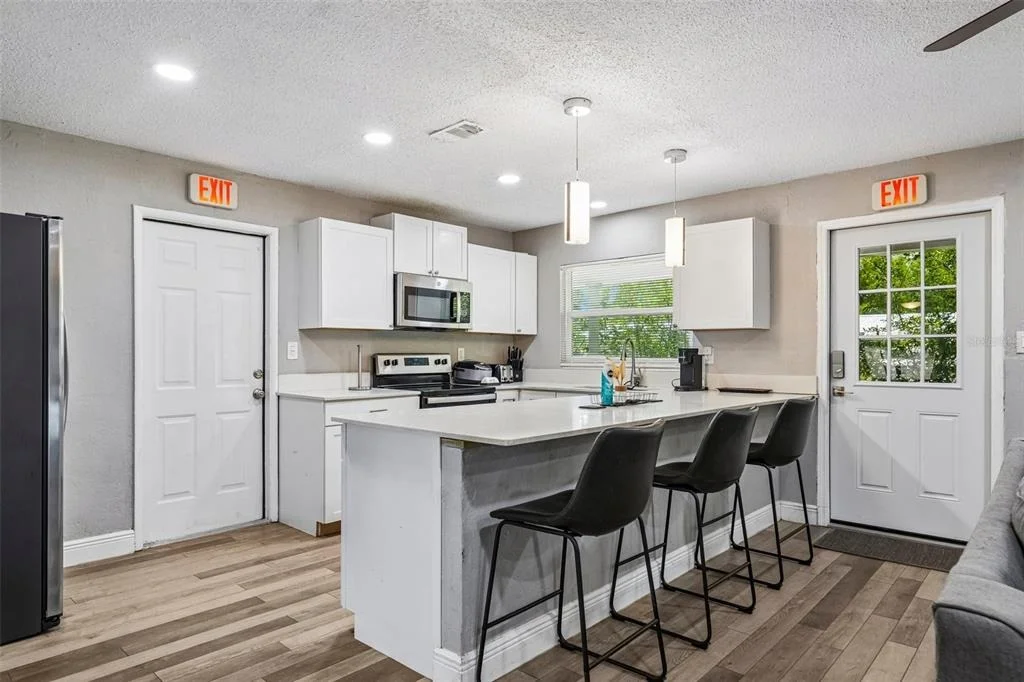 Photo of 520 FAIRFAX LANE
