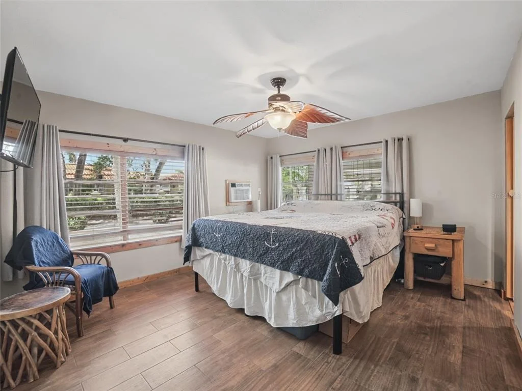 Photo of 6726 UDELL LANE