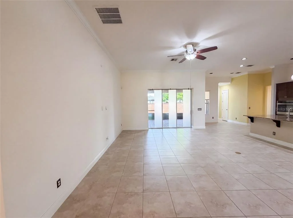 Photo of 918 BLACKTHORN DRIVE
