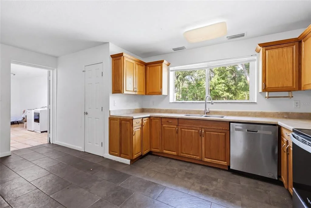 Photo of 401 SE FALCON ROAD