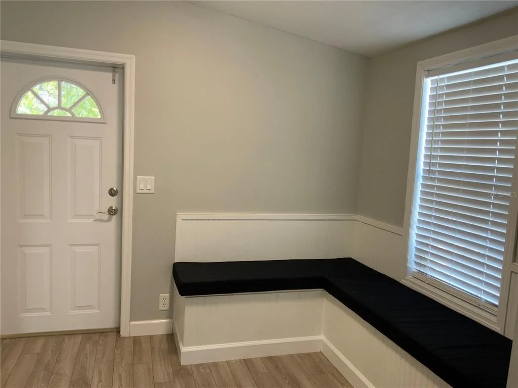 Photo of 10406 BRUSSELS DRIVE