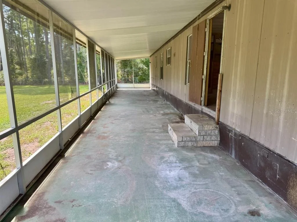 Photo of 1542 BEECH BOULEVARD