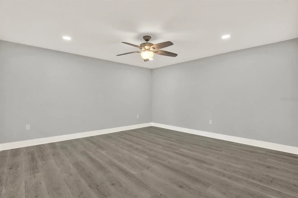 Photo of Unit A at 337 REX PLACE