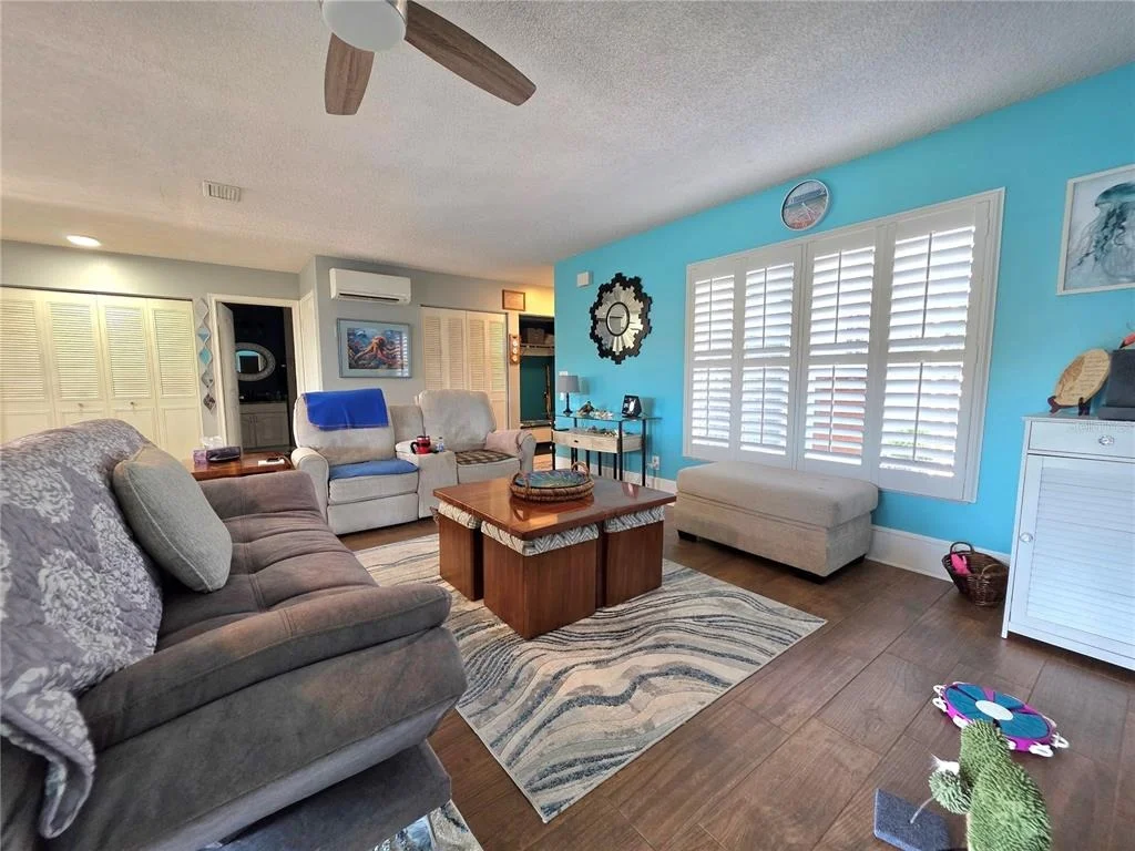 Photo of 9040 BAY DRIVE