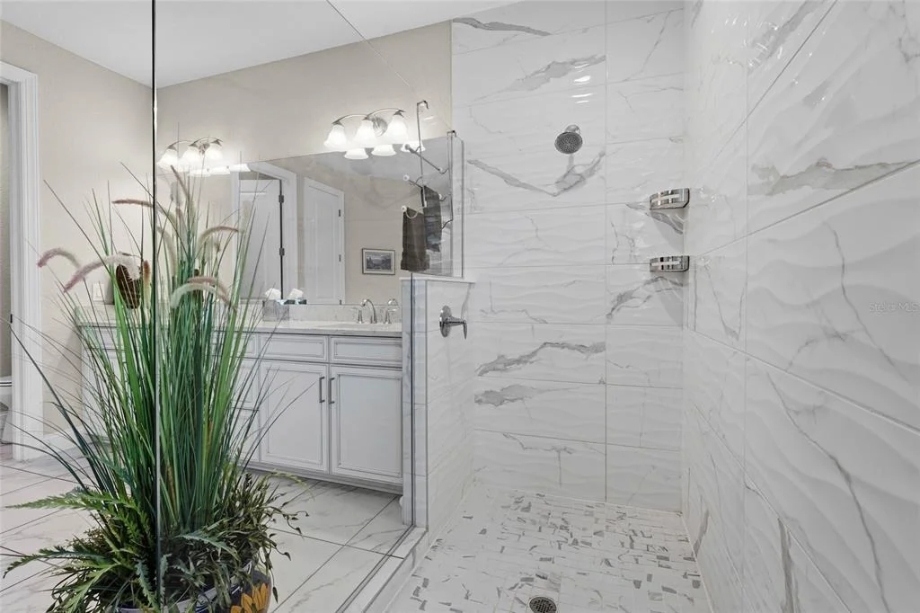 Photo of 617 MISTIFLOWER CIRCLE