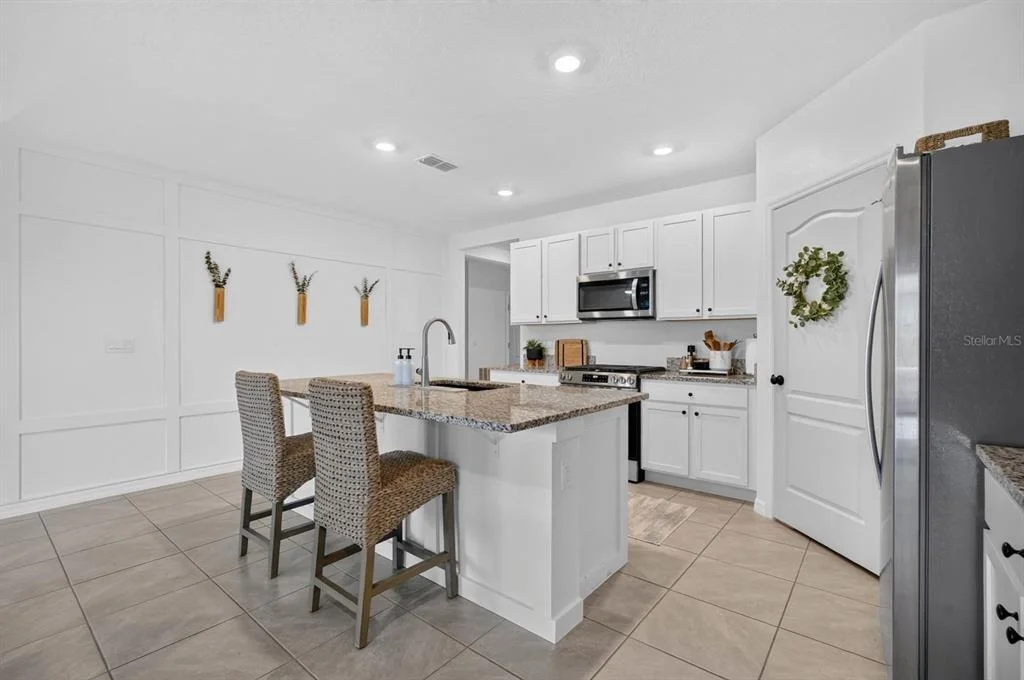 Photo of 599 LAZIO CIRCLE