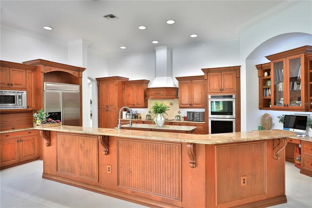 Photo of 7387 SE 12TH CIRCLE