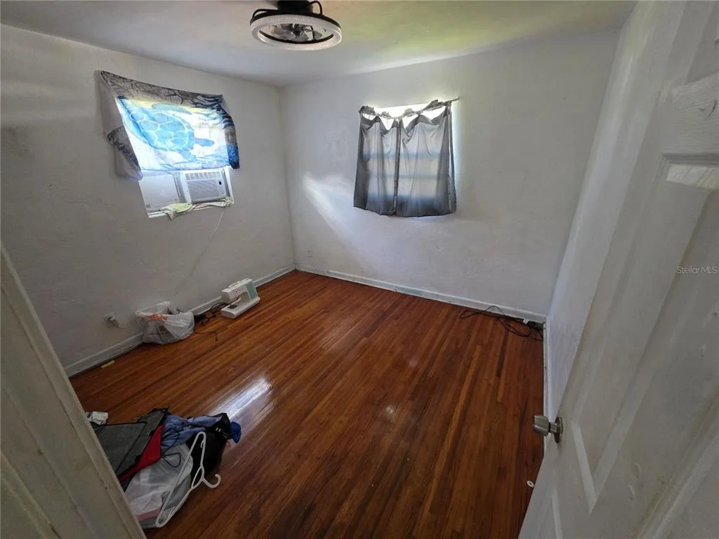 Photo of 563 MARTHA DRIVE