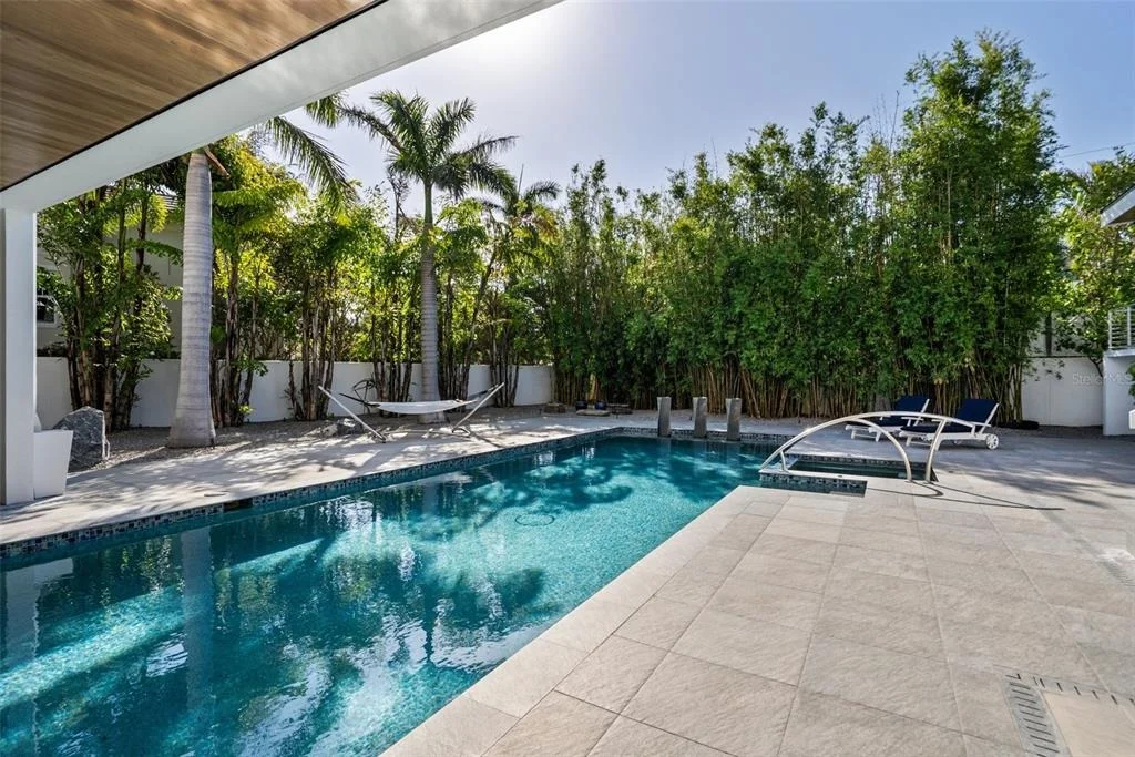 Photo of 1365 HARBOR DRIVE
