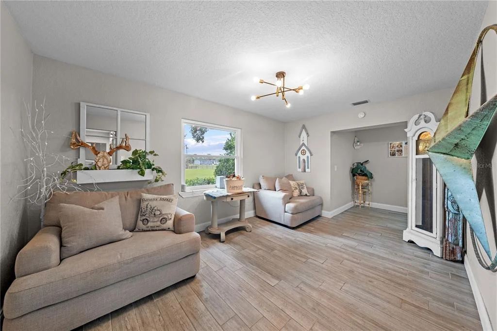 Photo of 4420 QUAIL ROOST RD