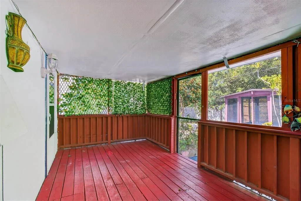 Photo of 568 MANOR DRIVE