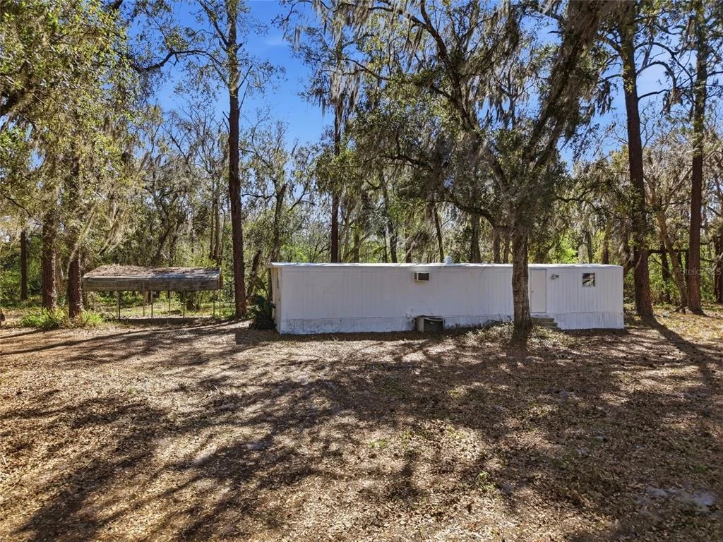 Photo of 13401 PALM DRIVE