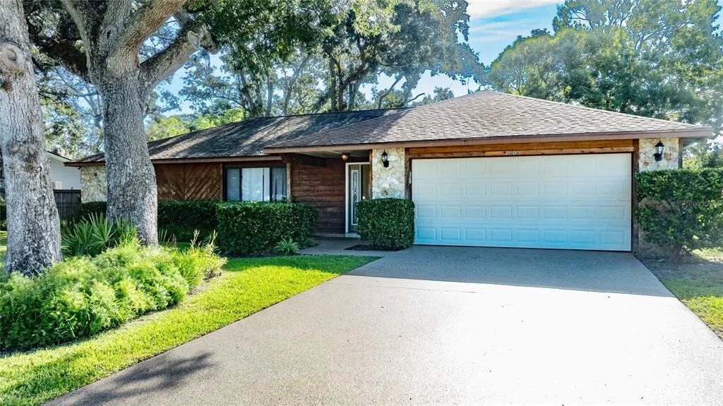 Photo of 1203 OVERBROOK DRIVE