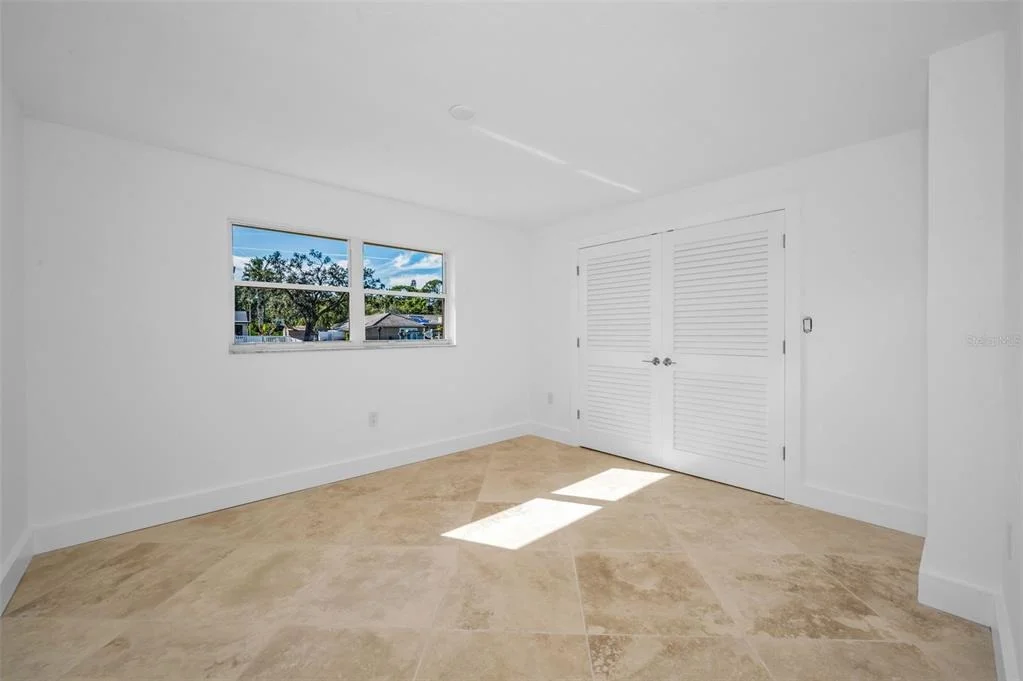Photo of 2391 ROBERTA LANE