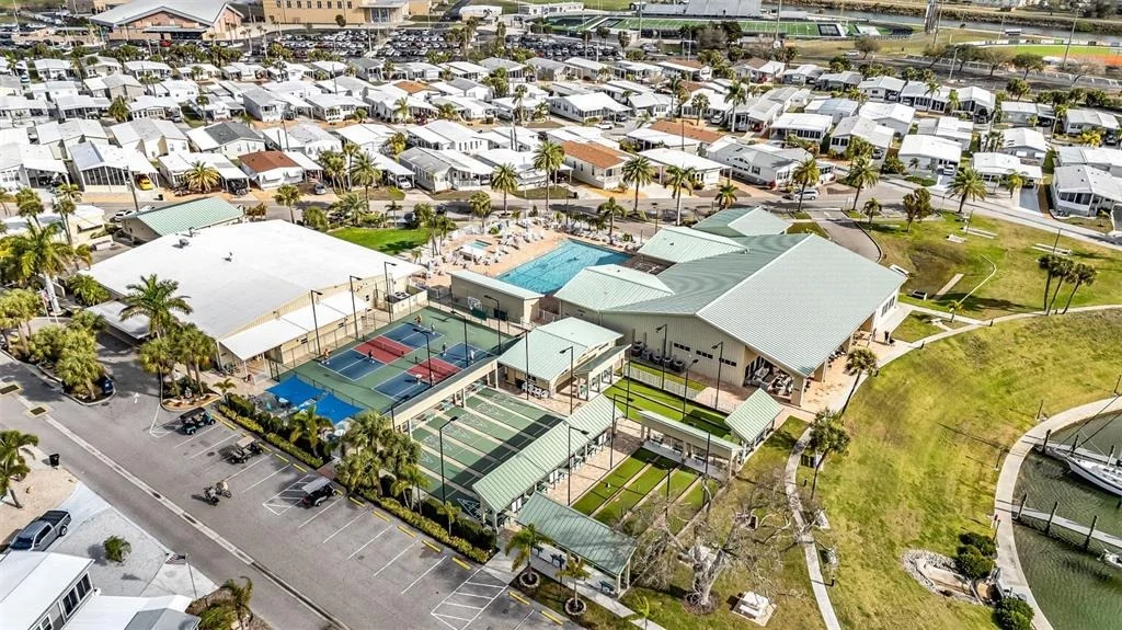 Photo of 634 LEISURE