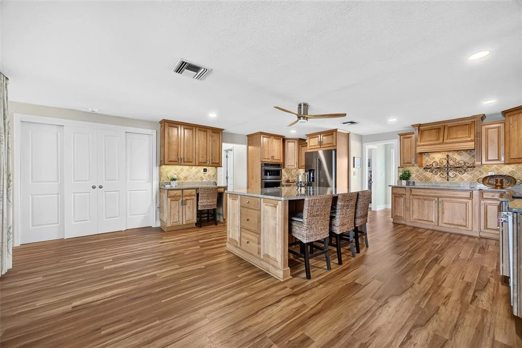 Photo of 359 BAL HARBOR BOULEVARD