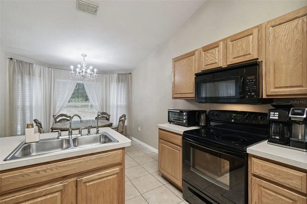 Photo of 270 PLANTER ROAD