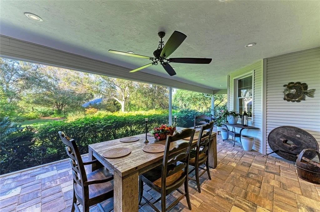 Photo of 39321 WASHINGTON LOOP ROAD