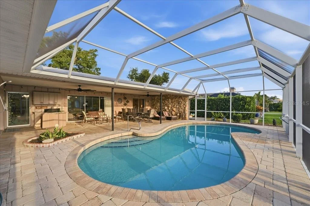 Photo of 413 SIGNORELLI DRIVE