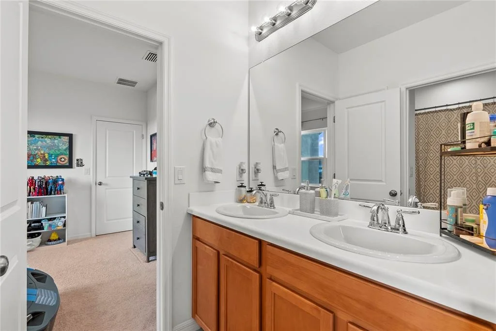 Photo of 33975 ASTORIA CIRCLE