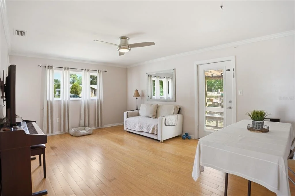 Photo of 8 SILVER WAY