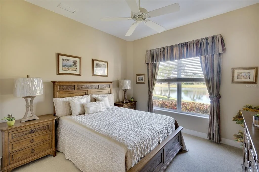 Photo of 11809 OAK RIDGE DRIVE