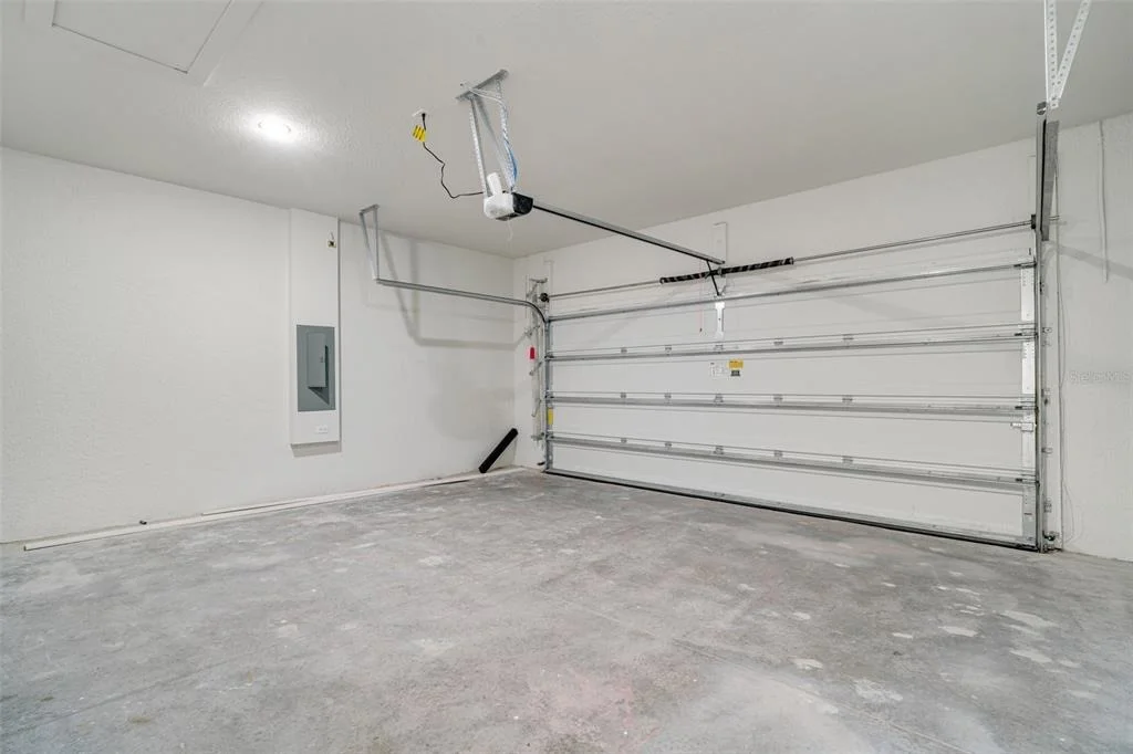 Photo of 384 BAYTREE DRIVE