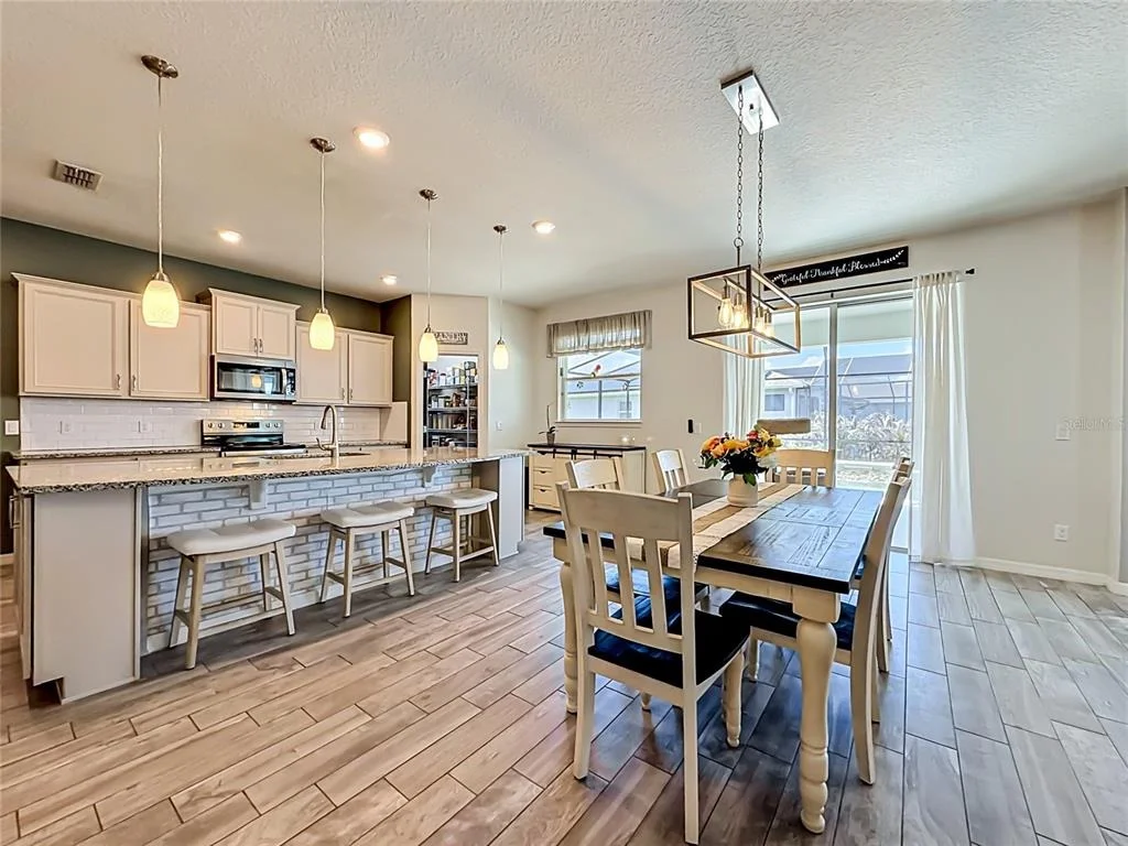 Photo of 2323 NUTHATCH STREET