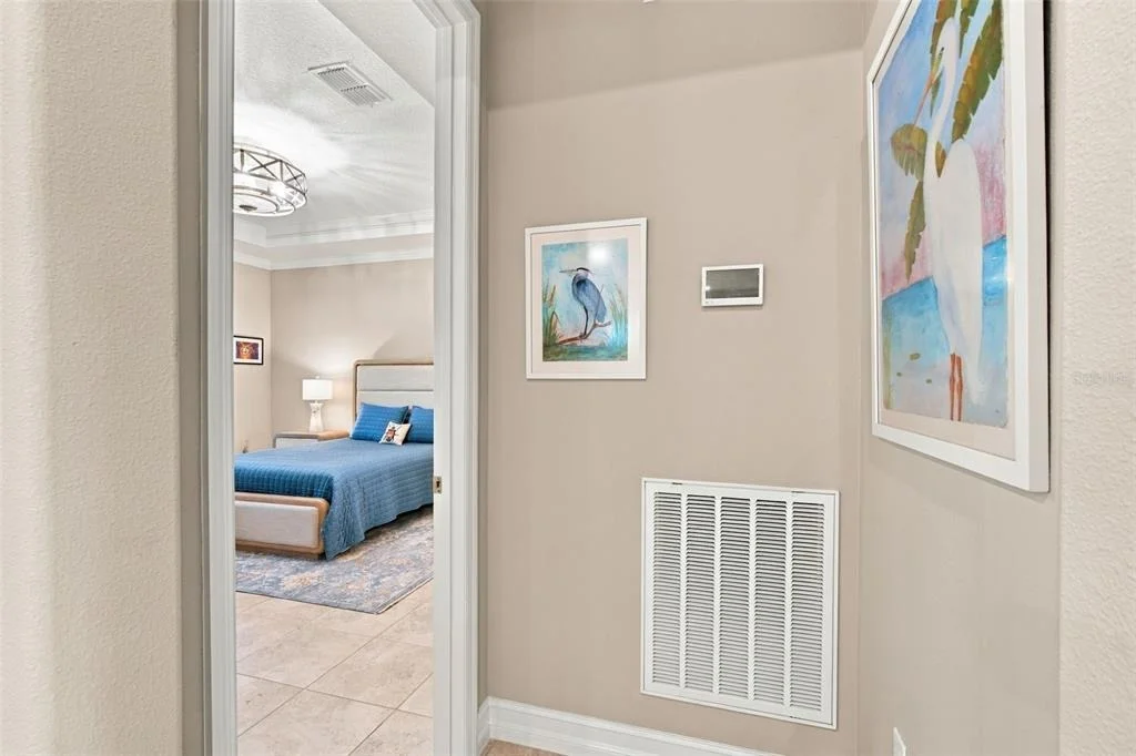 Photo of 4582 NW 57TH AVENUE