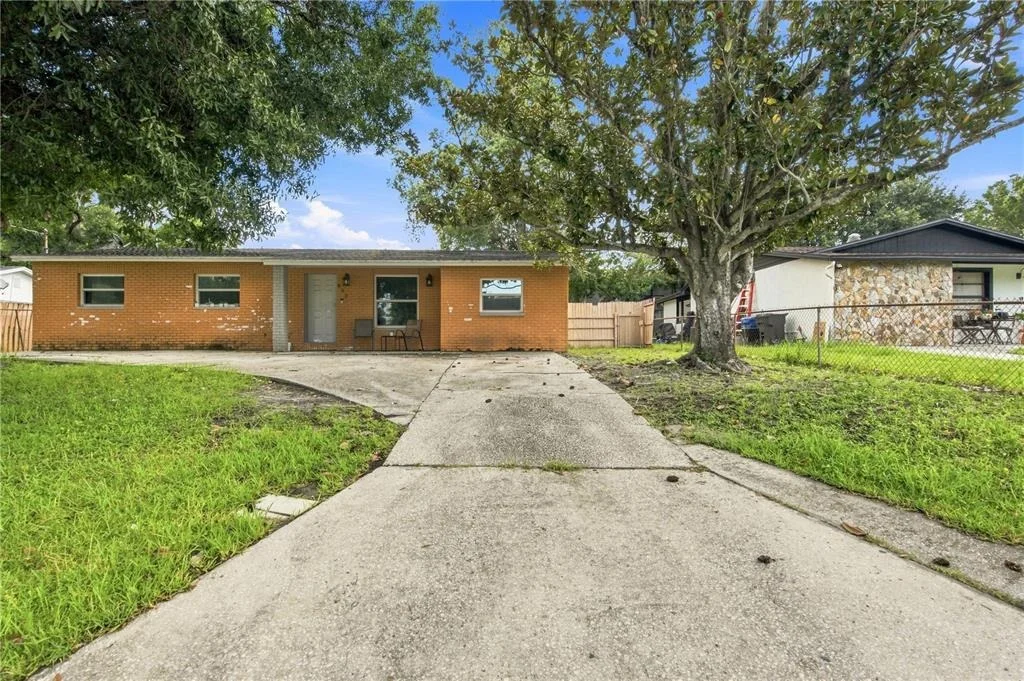Photo of 802 PAPAYA DRIVE