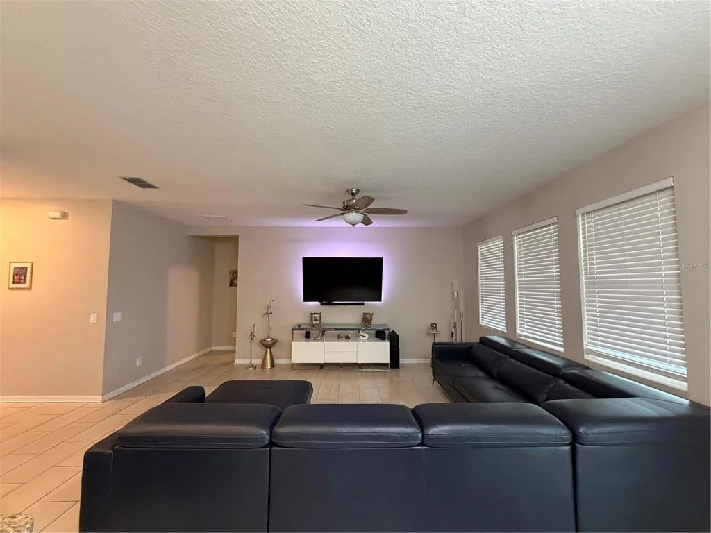 Photo of 1834 CASTLETON DRIVE