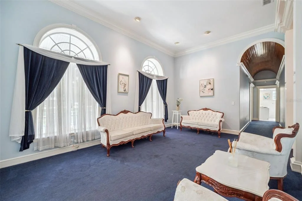 Photo of 21033 VIOLET ROAD