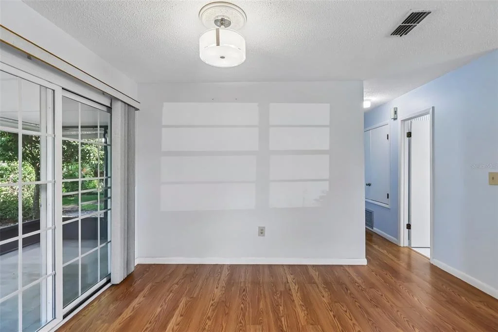 Photo of 21 ABERDEEN CIRCLE
